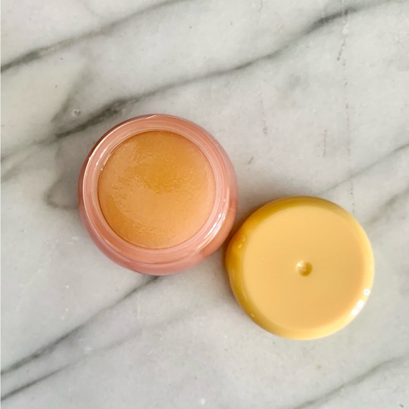 *SOLD* Hunny Pot Lip Scrub - Picture 6 of 9